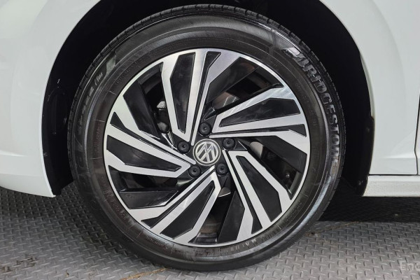 2021 Volkswagen Jetta с пробегом 41 960 км