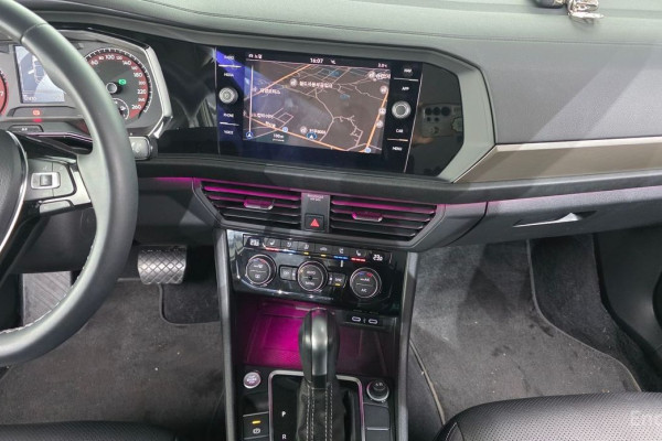 2021 Volkswagen Jetta с пробегом 57 470 км