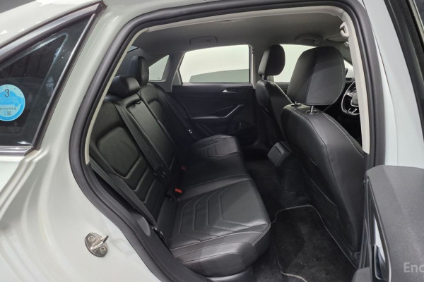 2021 Volkswagen Jetta с пробегом 57 470 км