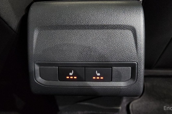 2021 Volkswagen Jetta с пробегом 43 975 км