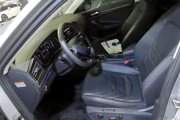 2021 Volkswagen Jetta с пробегом 43 972 км