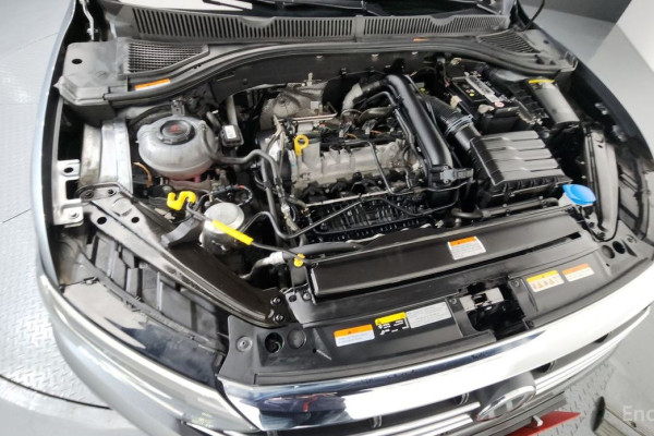 2021 Volkswagen Jetta с пробегом 44 705 км