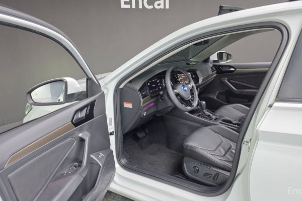 2021 Volkswagen Jetta с пробегом 37 875 км