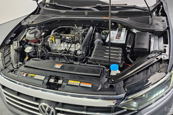 2021 Volkswagen Jetta с пробегом 104 570 км