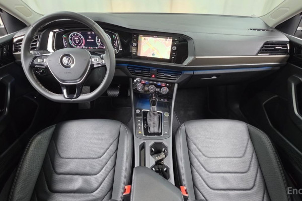 2021 Volkswagen Jetta с пробегом 54 372 км