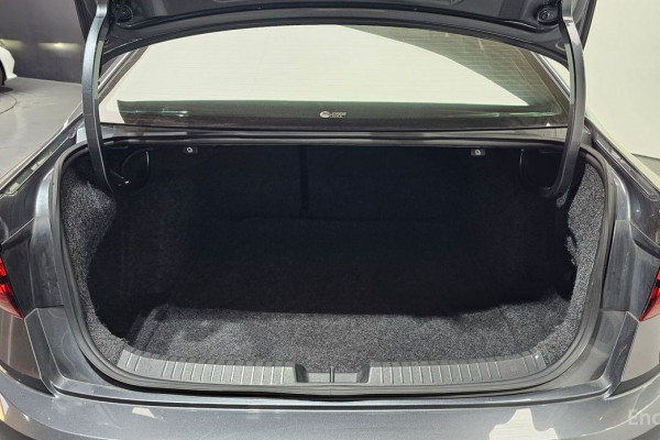 2021 Volkswagen Jetta с пробегом 104 570 км