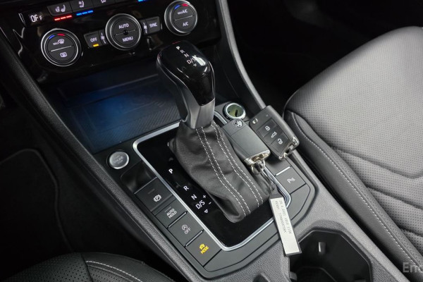 2021 Volkswagen Jetta с пробегом 54 372 км