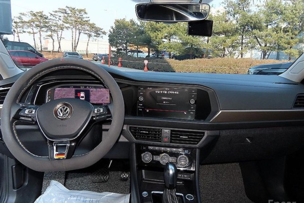 2021 Volkswagen Jetta с пробегом 33 441 км