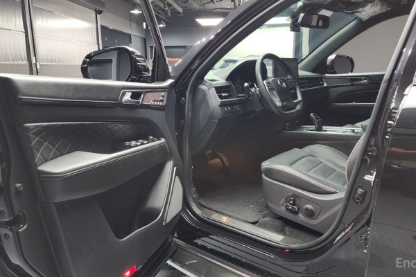 2023 SsangYong Rexton с пробегом 4 744 км