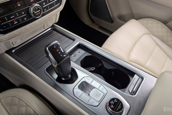 2022 SsangYong Rexton с пробегом 112 482 км