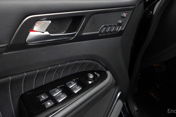 2024 SsangYong Rexton с пробегом 25 990 км