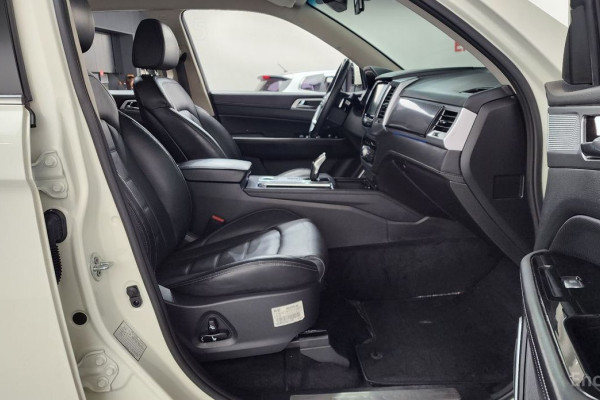 2022 SsangYong Rexton с пробегом 140 209 км