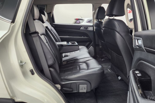 2022 SsangYong Rexton с пробегом 140 209 км