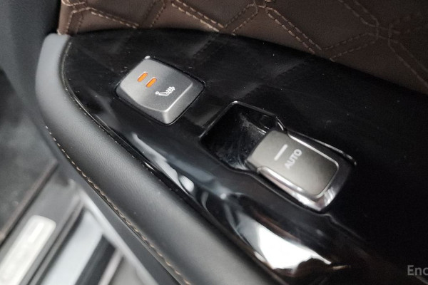 2023 SsangYong Rexton с пробегом 76 449 км