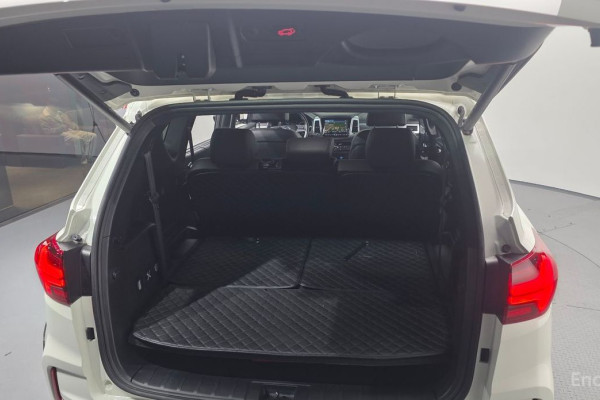 2021 SsangYong Rexton с пробегом 70 356 км