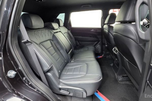 2024 SsangYong Rexton с пробегом 27 952 км