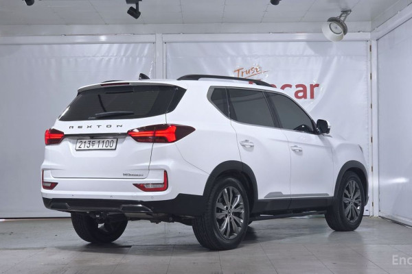 2023 SsangYong Rexton с пробегом 64 920 км