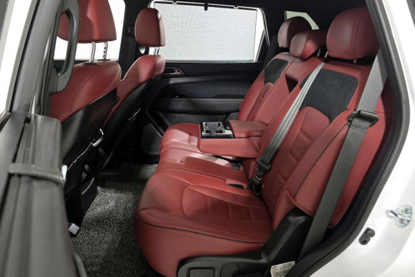 2023 SsangYong Rexton с пробегом 64 920 км