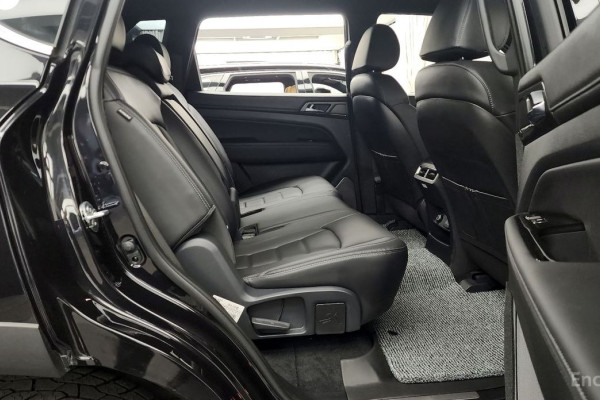 2025 SsangYong Rexton с пробегом 14 674 км