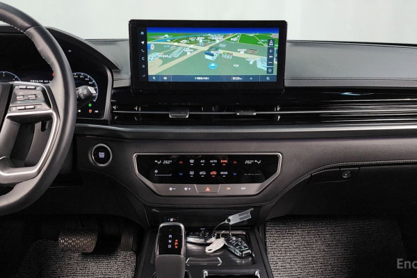 2025 SsangYong Rexton с пробегом 14 674 км