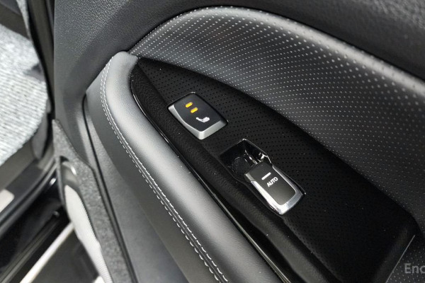 2025 SsangYong Rexton с пробегом 14 674 км