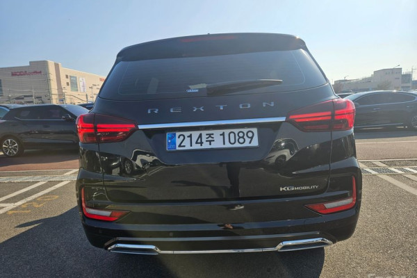 2023 SsangYong Rexton с пробегом 18 998 км