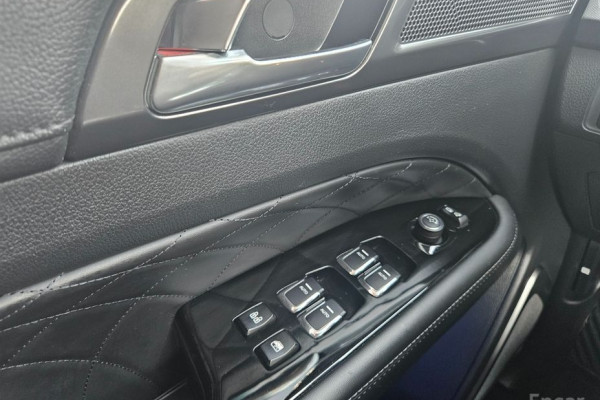 2023 SsangYong Rexton с пробегом 18 998 км