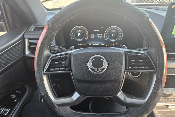 2023 SsangYong Rexton с пробегом 18 998 км