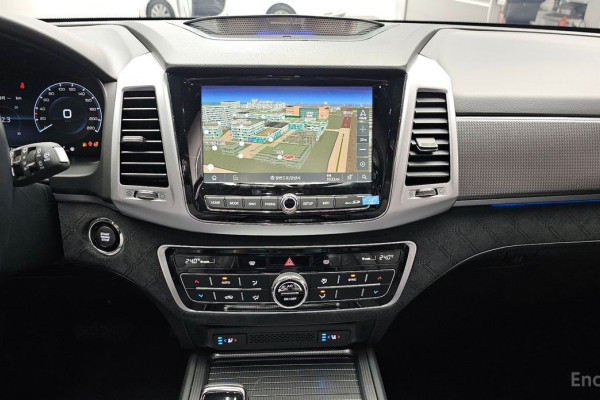 2022 SsangYong Rexton с пробегом 13 717 км