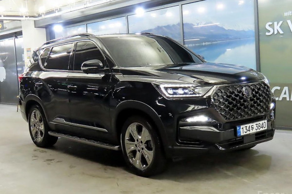 2022 SsangYong Rexton с пробегом 17 336 км