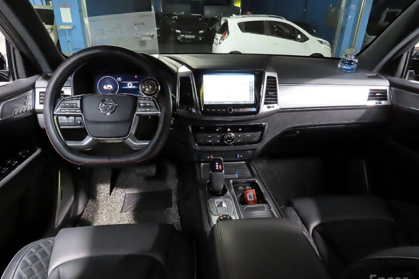 2021 SsangYong Rexton с пробегом 6 905 км