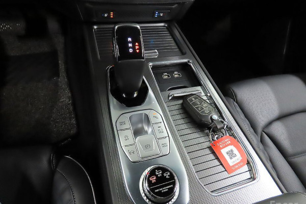 2021 SsangYong Rexton с пробегом 6 905 км