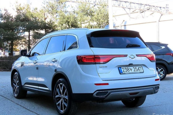 2021 Renault Samsung QM6 с пробегом 49 756 км