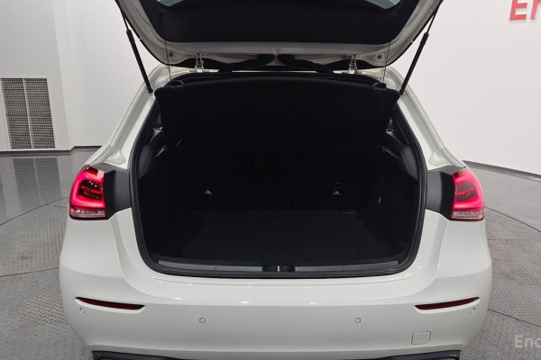 2021 Mercedes-Benz A-Класс с пробегом 48 060 км