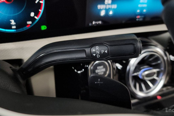 2021 Mercedes-Benz A-Класс с пробегом 90 352 км