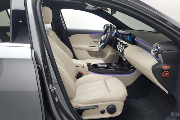 2021 Mercedes-Benz A-Класс с пробегом 90 352 км