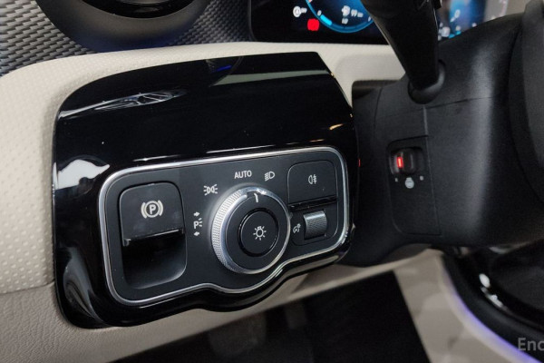 2021 Mercedes-Benz A-Класс с пробегом 90 352 км