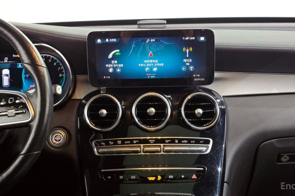 2021 Mercedes-Benz GLC с пробегом 88 415 км