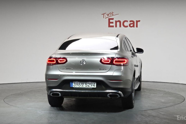 2021 Mercedes-Benz GLC с пробегом 104 792 км