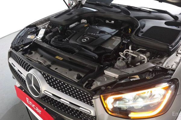 2021 Mercedes-Benz GLC с пробегом 104 792 км