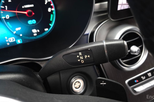 2021 Mercedes-Benz GLC с пробегом 104 792 км