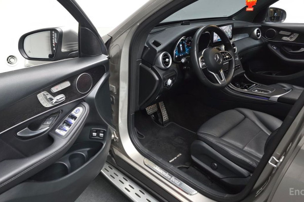 2021 Mercedes-Benz GLC с пробегом 104 792 км