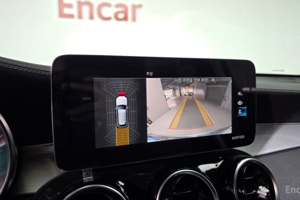 2021 Mercedes-Benz GLC с пробегом 53 017 км