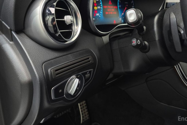 2021 Mercedes-Benz GLC с пробегом 61 054 км