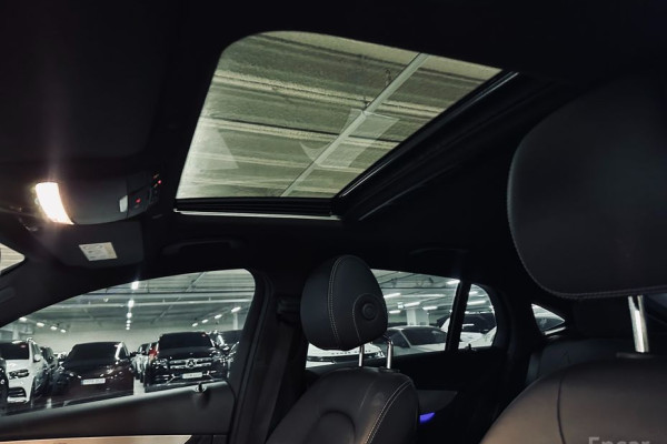 2021 Mercedes-Benz GLC с пробегом 76 168 км