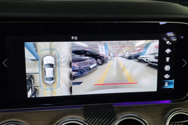 2022 Mercedes-Benz E-Класс с пробегом 63 200 км