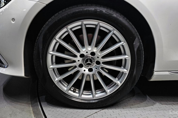 2022 Mercedes-Benz E-Класс с пробегом 40 381 км