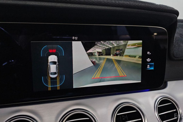 2021 Mercedes-Benz E-Класс с пробегом 52 768 км