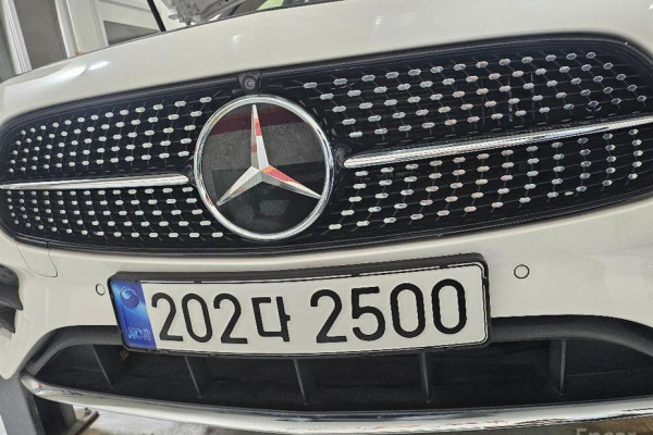 2022 Mercedes-Benz E-Класс с пробегом 65 445 км