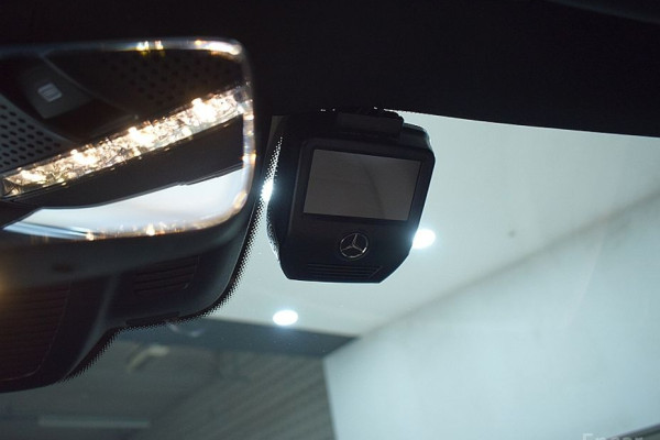 2022 Mercedes-Benz E-Класс с пробегом 56 000 км